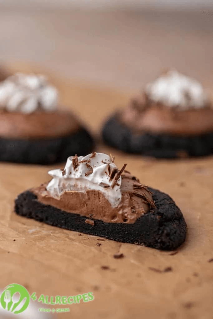french silk pie crumbl cookie